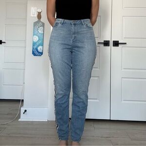 Elie Tahari Straight Leg High-Rise Jeans
